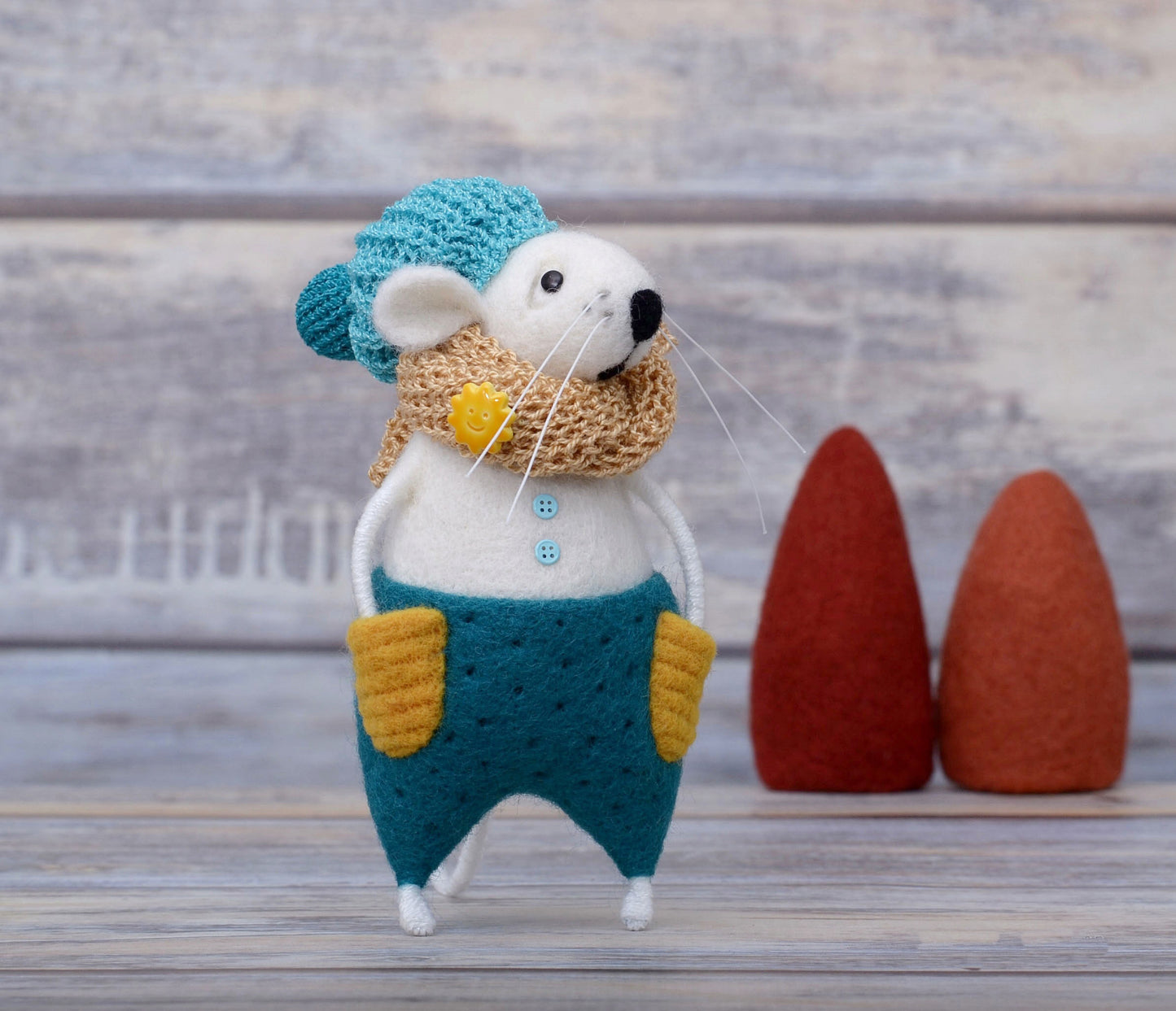 Needle felted Mouse. Kid room decor.