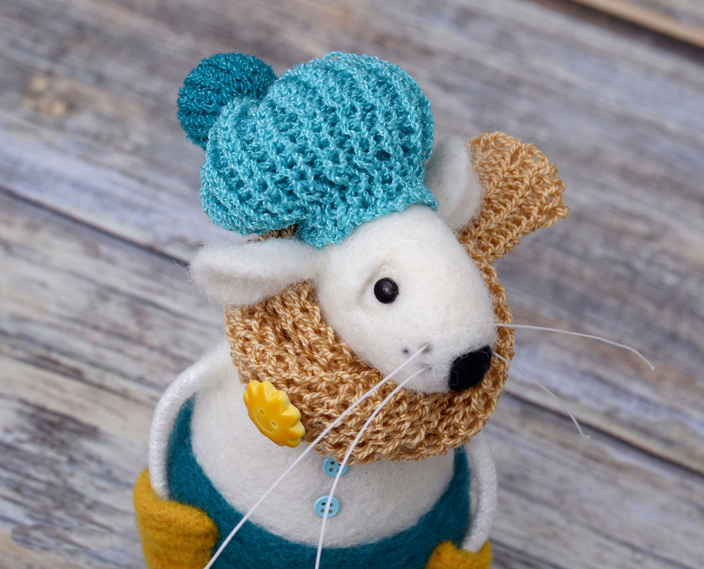 Needle felted Mouse. Kid room decor.