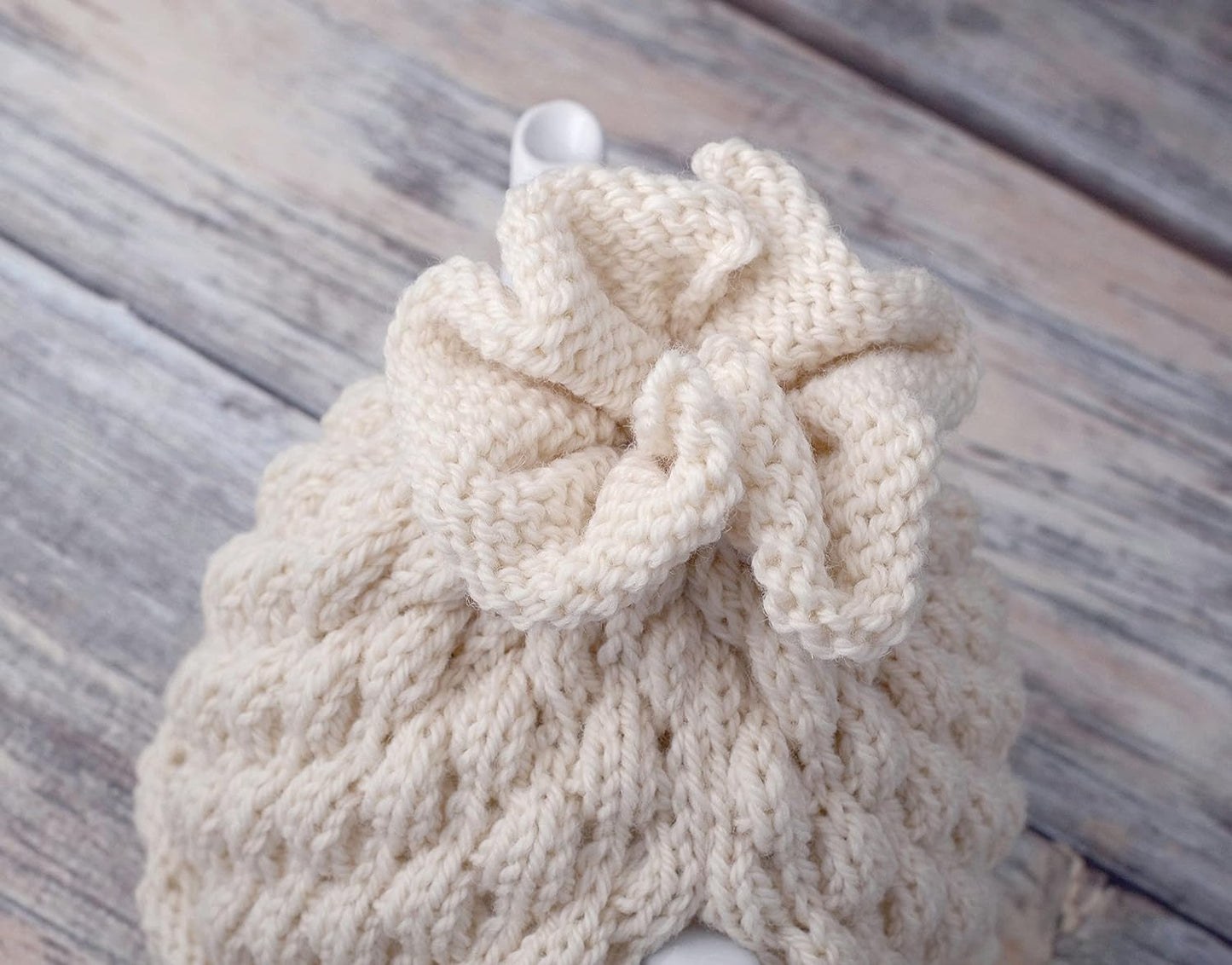 Ivory knitted teapot cozy