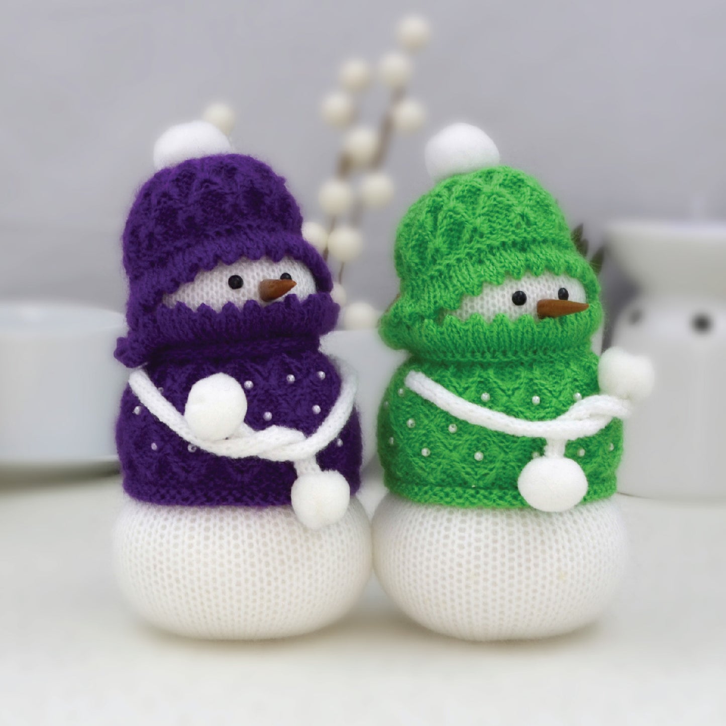 Knitted Snowmen, Set of 2.