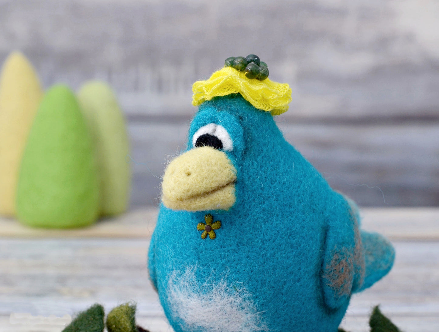 Needle felted Bird. Kid room decor.