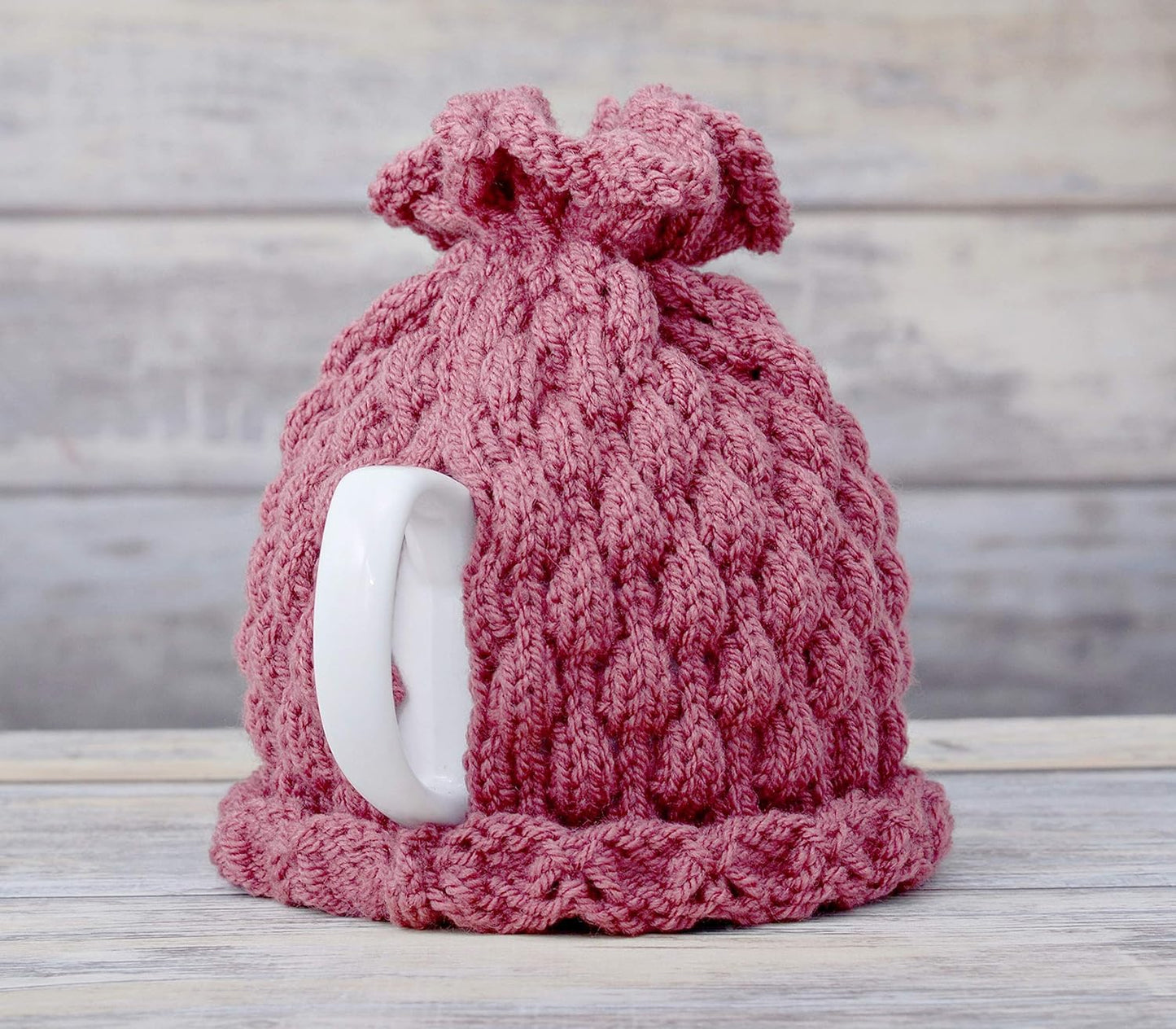 Knitted teapot cozy