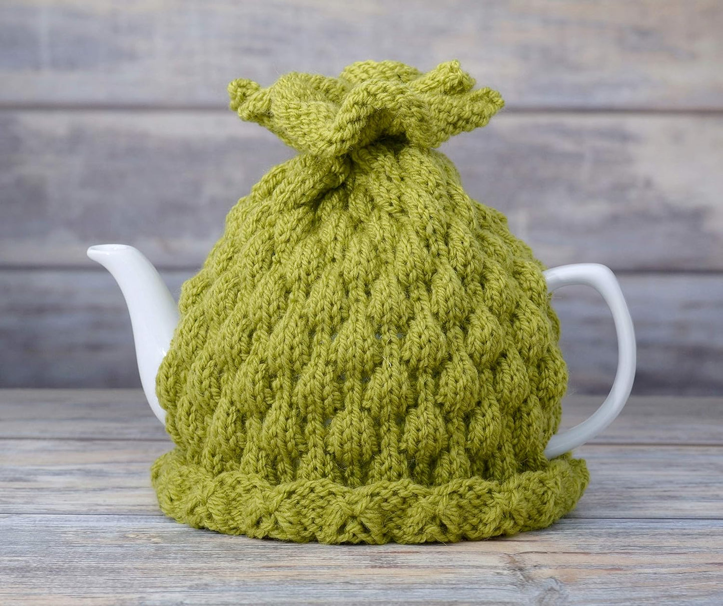 Knitted teapot cozy