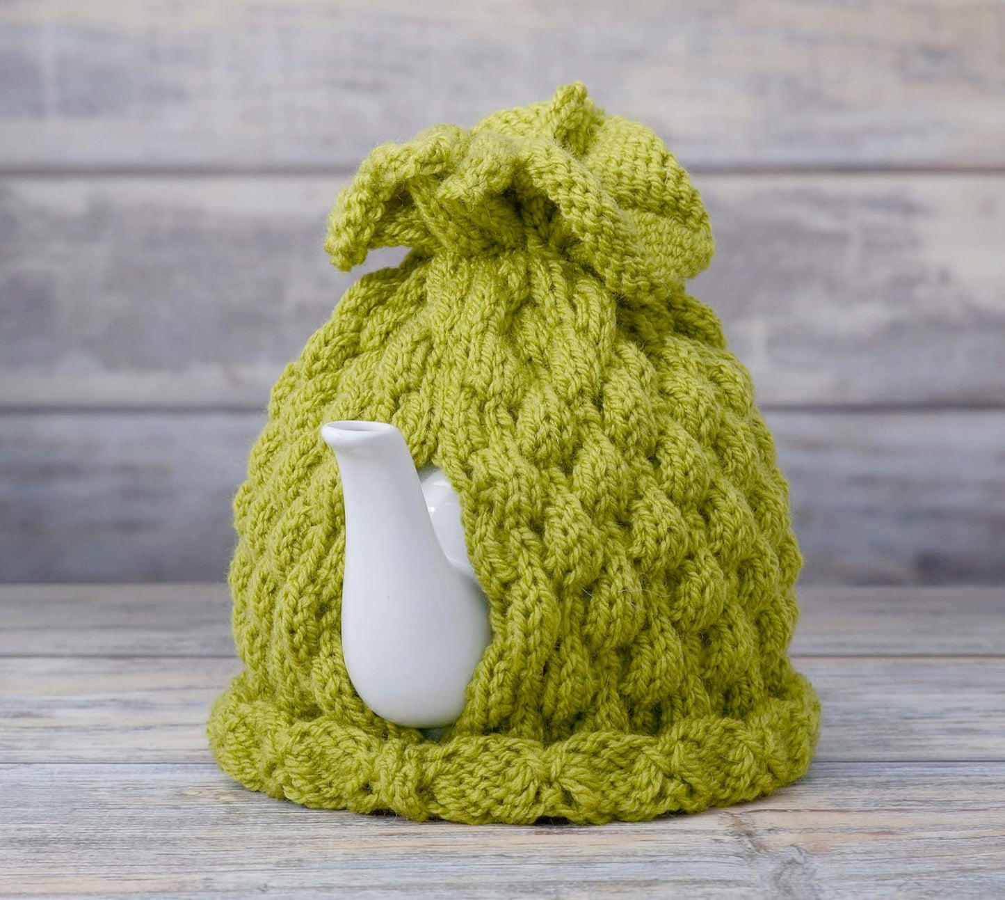 Knitted teapot cozy