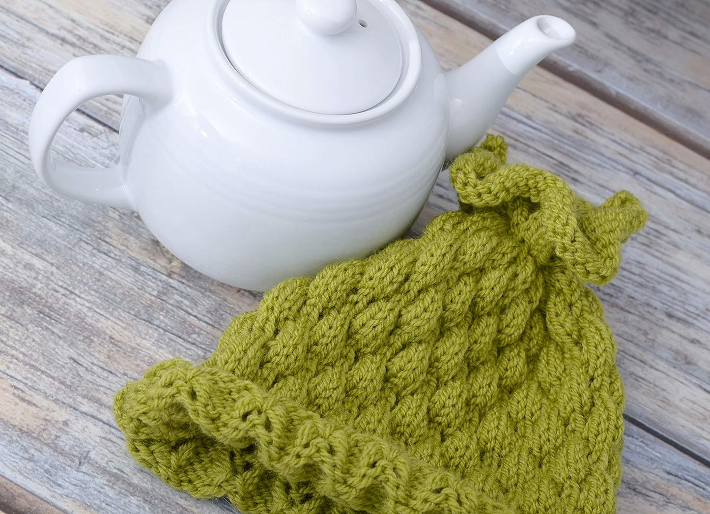 Knitted teapot cozy