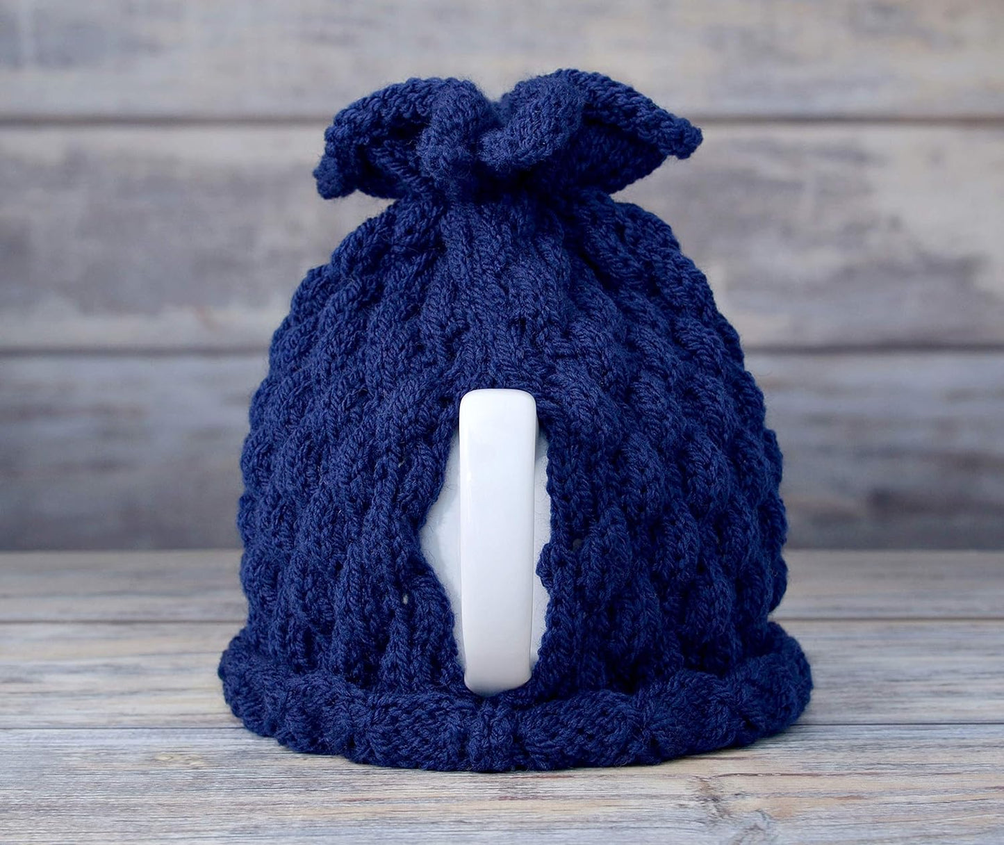 Knitted teapot cozy