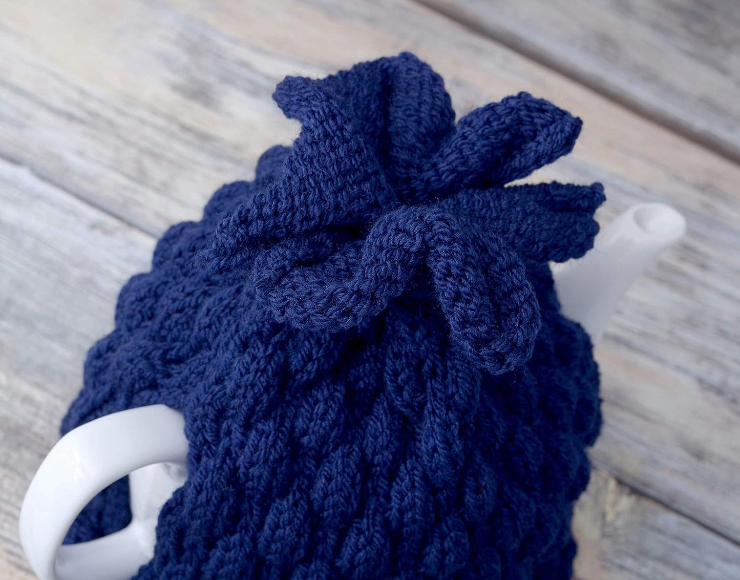 Knitted teapot cozy