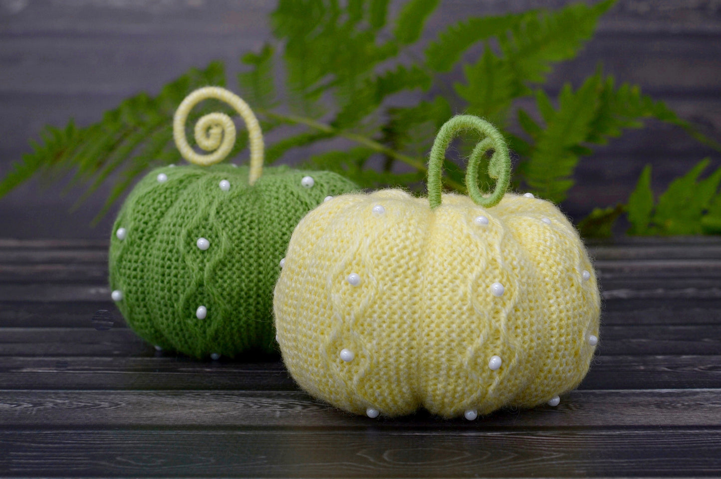 Knitted Pumpkins Set of 2