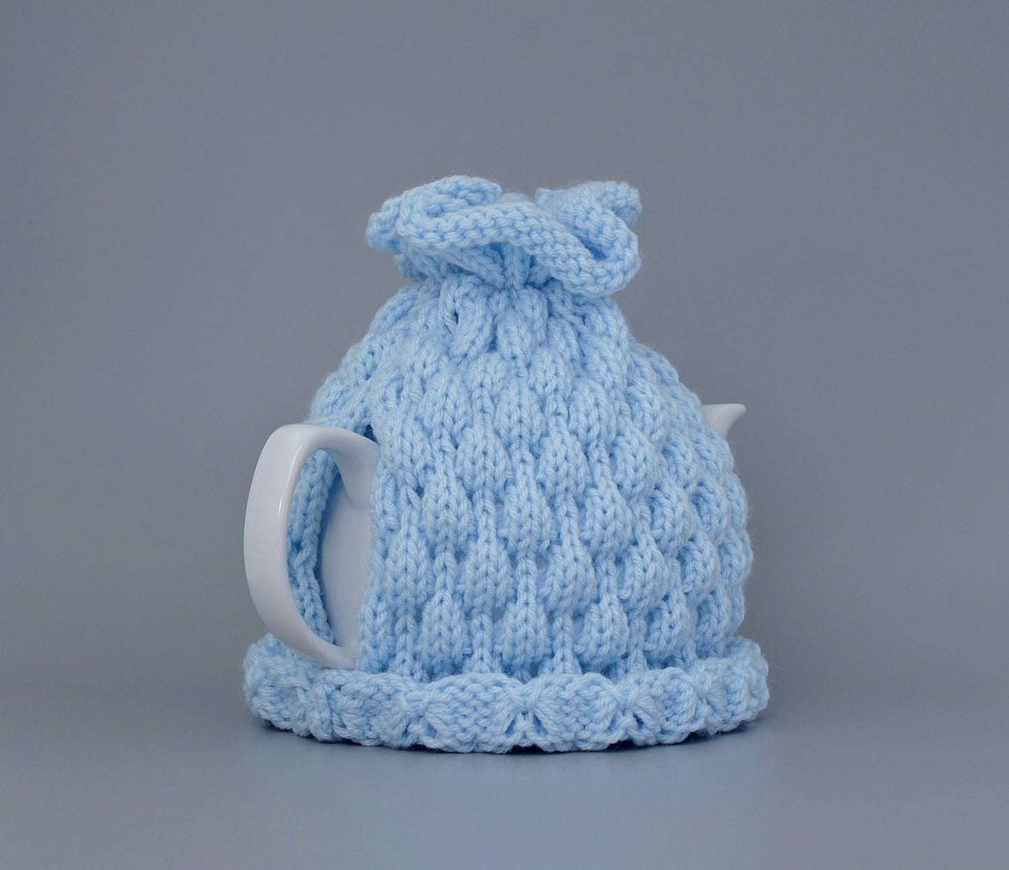 Knitted teapot cozy